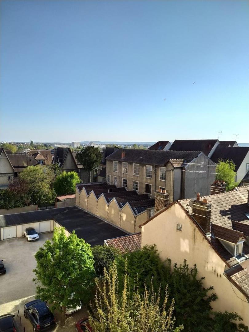 Le Voltaire - Balcon - 2 Chb - 3 Lits - 2 Min Gare Et Cente-ville - Mon Groom Apartamento