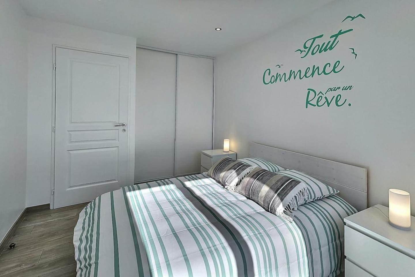 Le Voltaire - Balcon - 2 Chb - 3 Lits - 2 Min Gare Et Cente-ville - Mon Groom Troyes