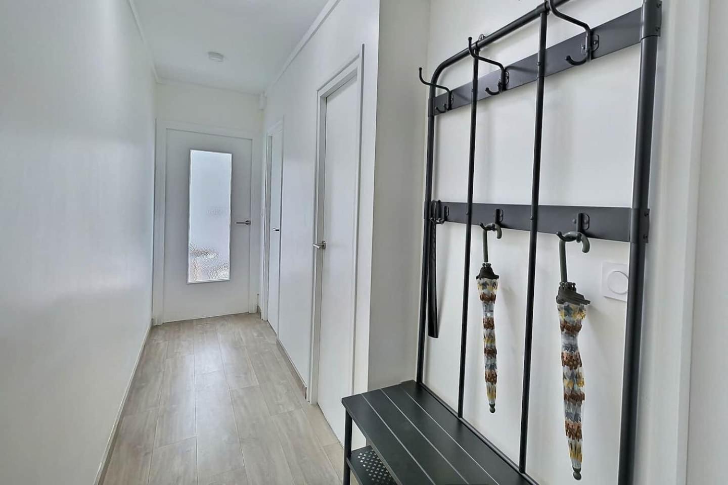 Le Voltaire - Balcon - 2 Chb - 3 Lits - 2 Min Gare Et Cente-ville - Mon Groom * Troyes